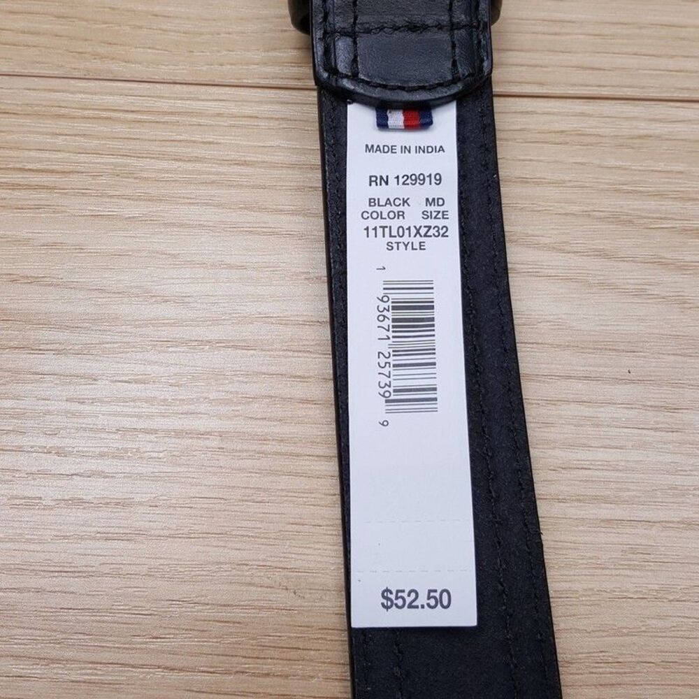 TOMMY HILFIGER Belt Mens Size 34 36 Black Genuine Leather Silver Buckle - Picture 2 of 4